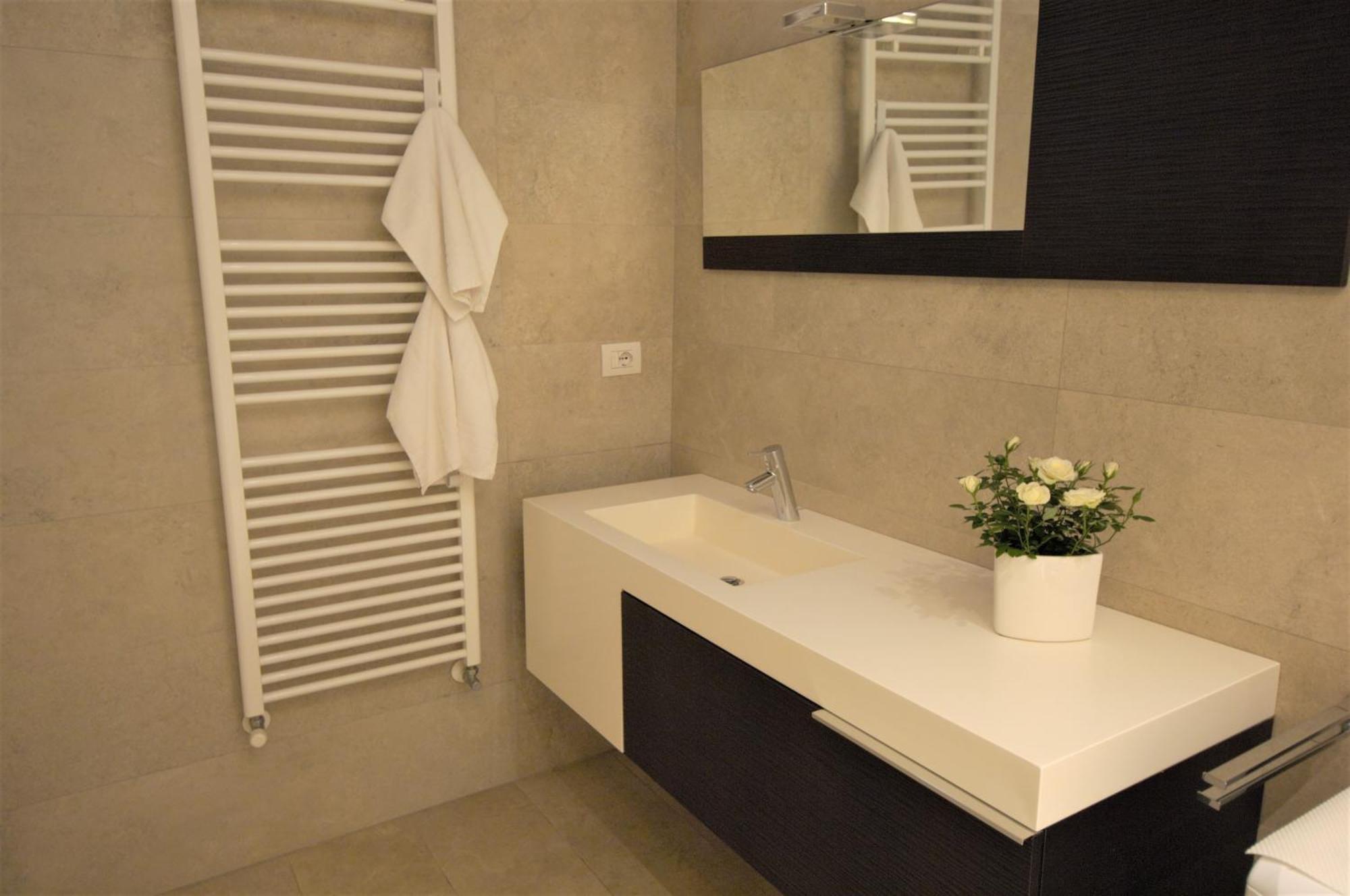 Althamer Palace Apartments Arco Luaran gambar